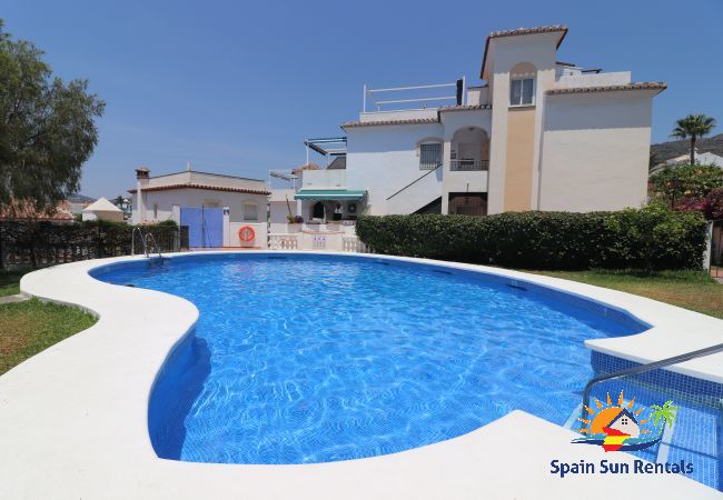Apartamento en Nerja - 1010 Apartment Kika
