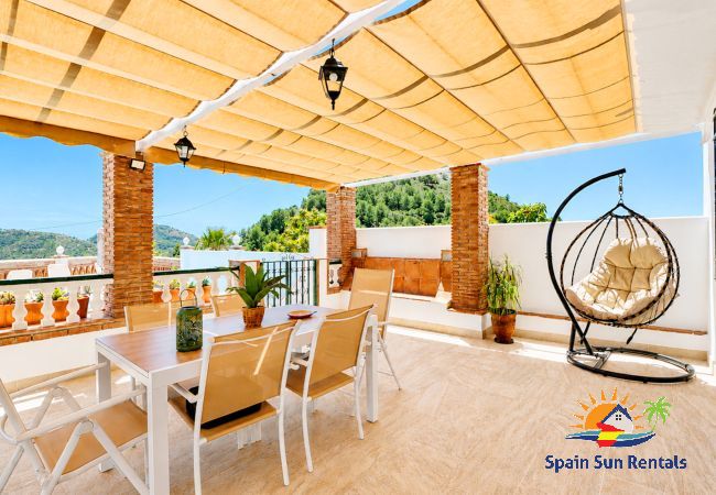Villa en Nerja - 1200 Villa el Barco