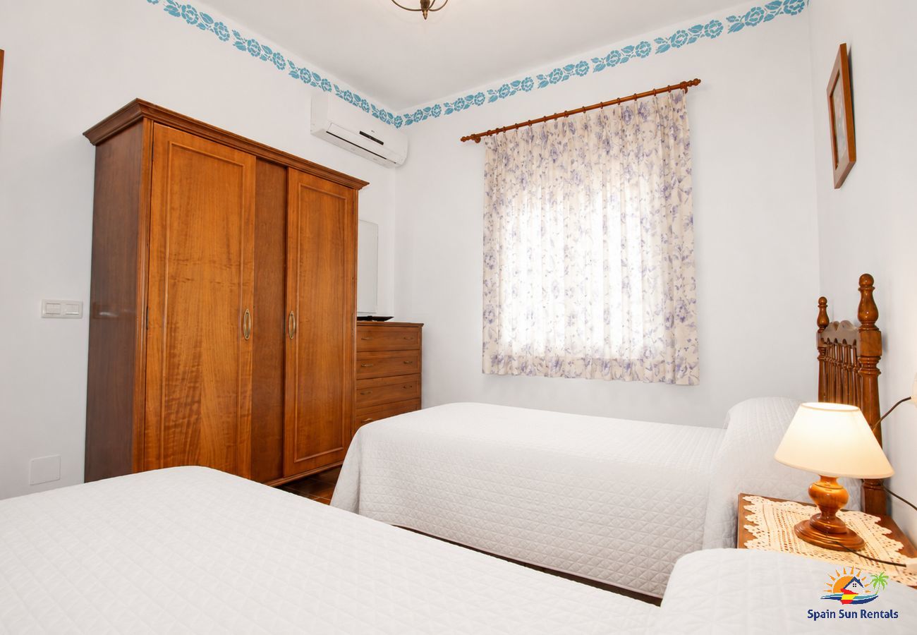 Villa en Nerja - 1037 Villa Alabarce