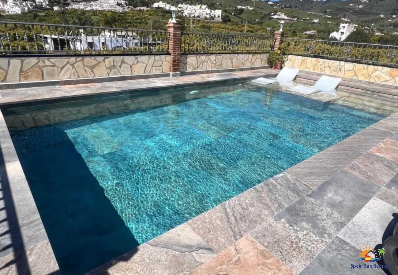 Villa en Nerja - 1105 Villa Triana