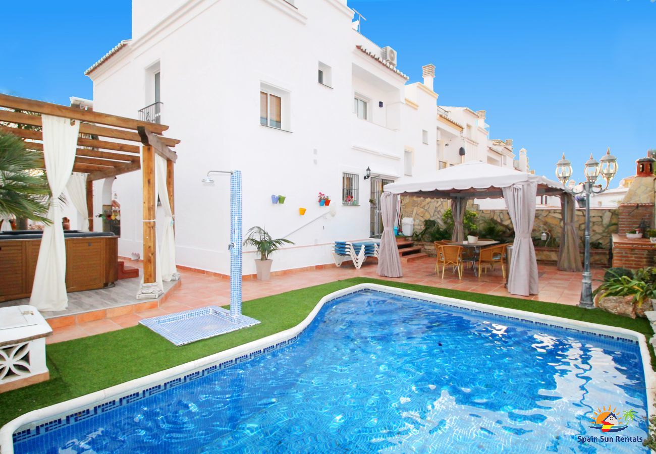 Villa en Nerja - 1057 Villa Maite