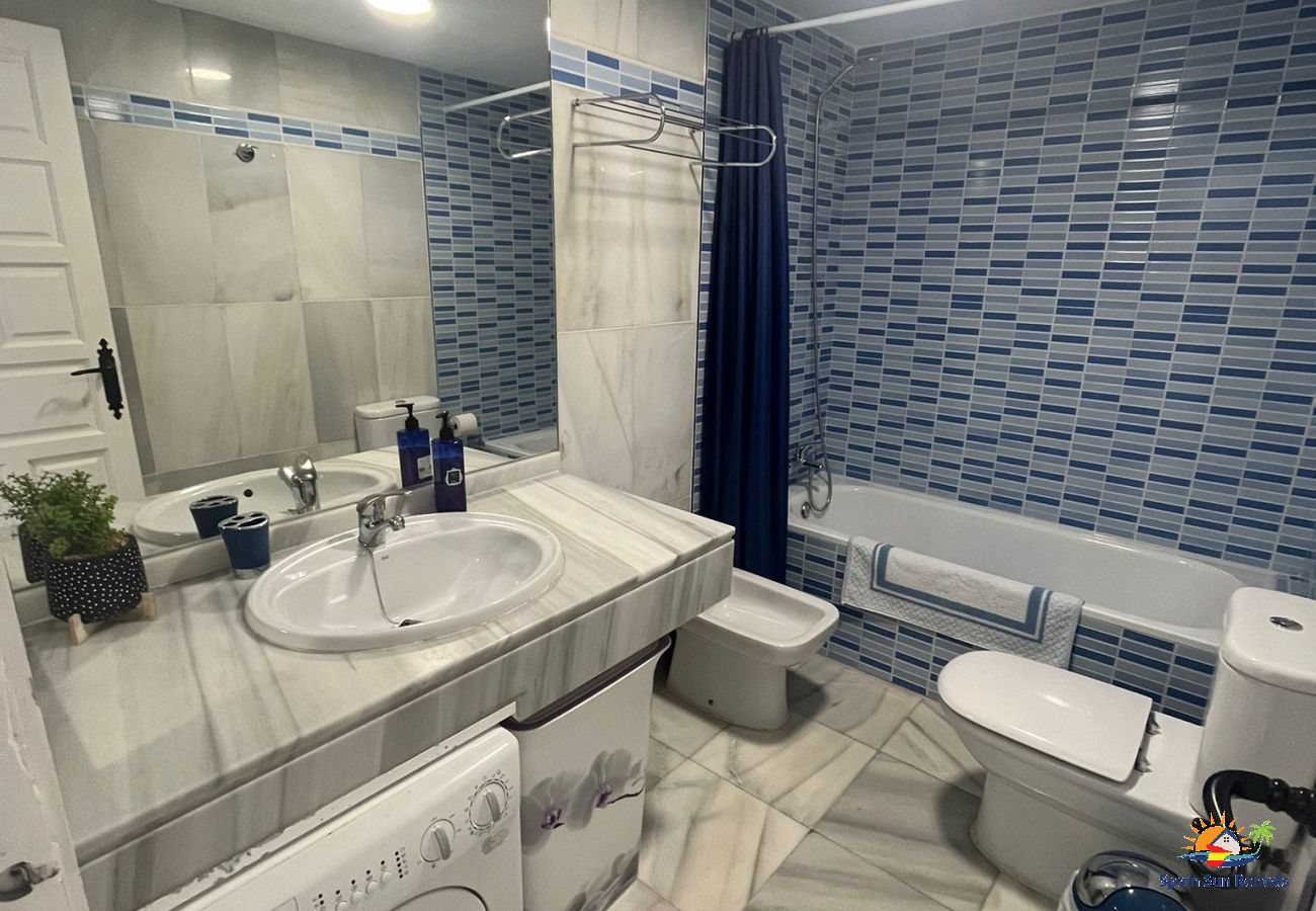 Apartamento en Nerja - 1024 Apartment Rio Marinas