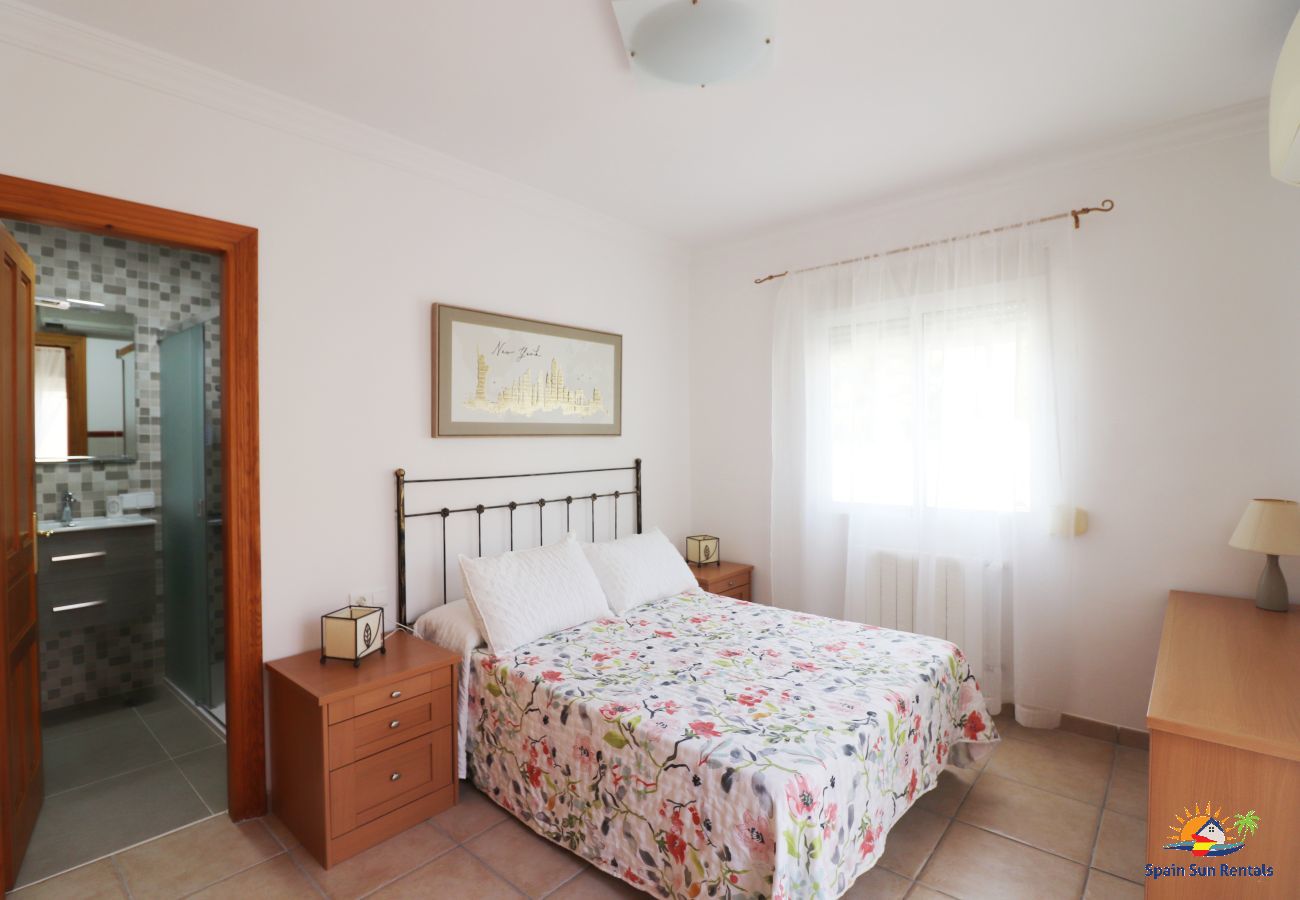 Villa en Maro - 1073 Villa Lormar