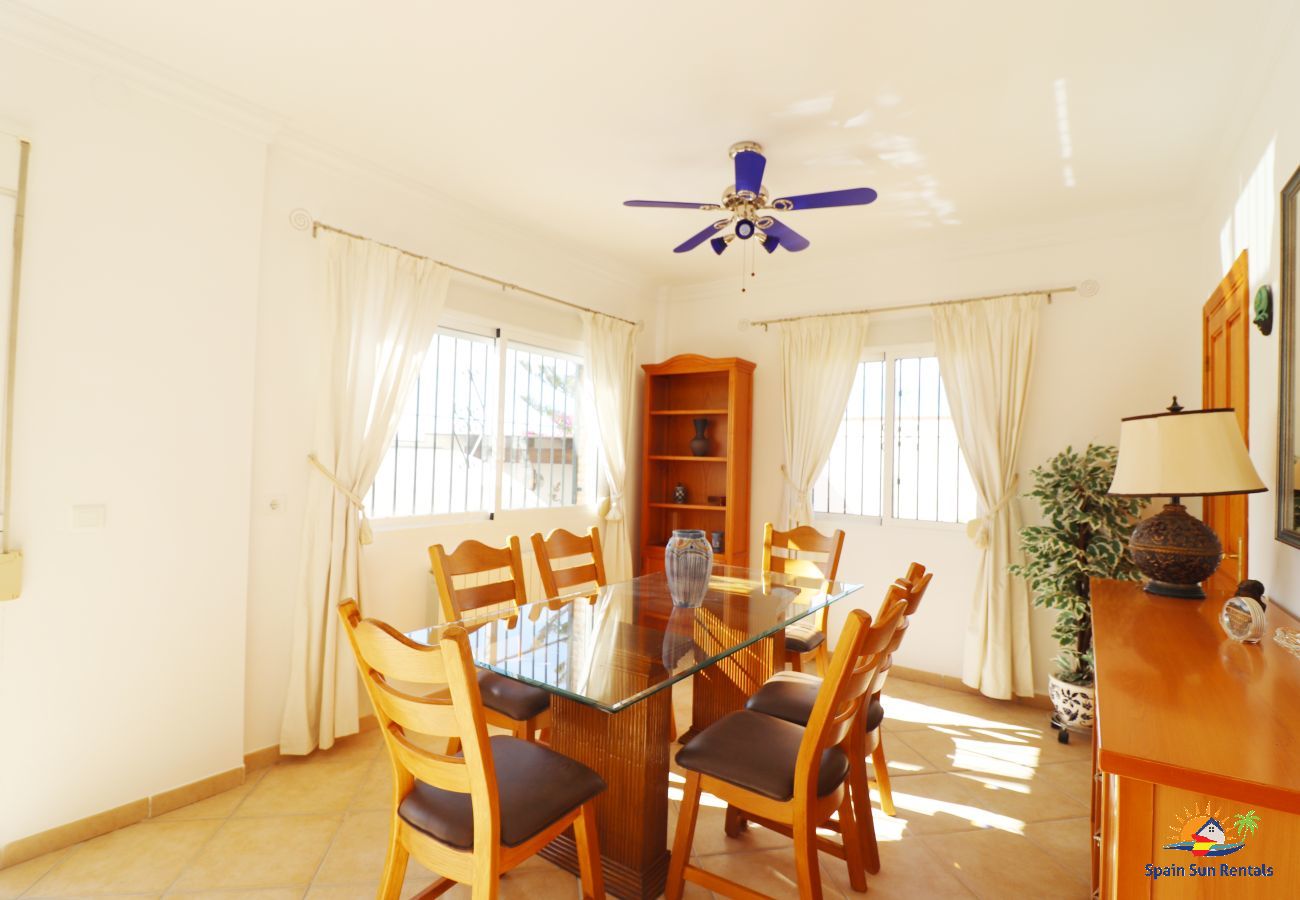 Villa en Maro - 1073 Villa Lormar