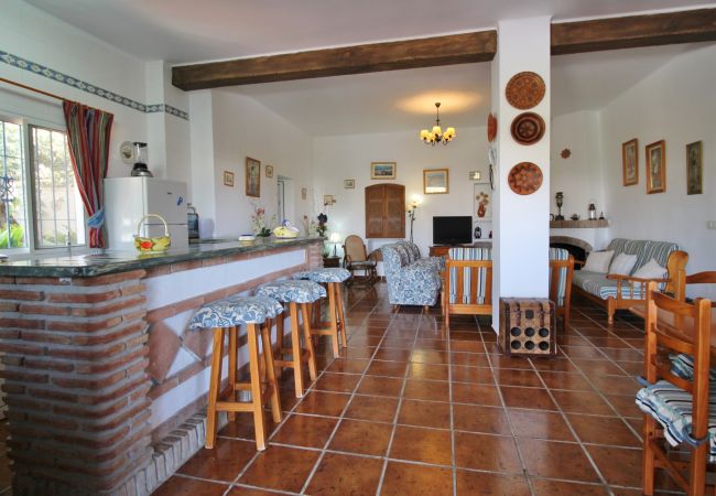 Villa in Nerja - 1003 Villa Cornocalejo Villa in Nerja - 1003 Villa Cornocalejo