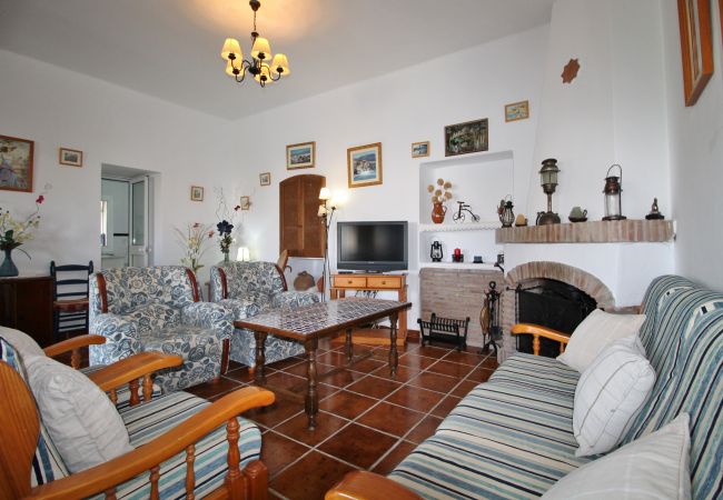 Villa in Nerja - 1003 Villa Cornocalejo Villa in Nerja - 1003 Villa Cornocalejo