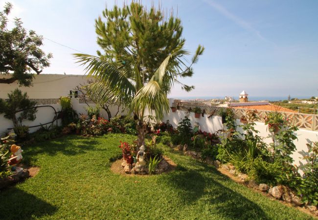 Villa in Nerja - 1003 Villa Cornocalejo Villa in Nerja - 1003 Villa Cornocalejo