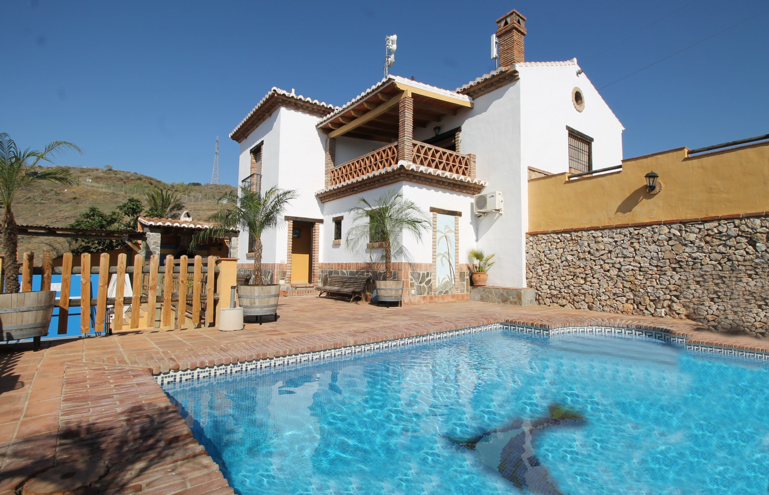 1049 Villa Benizan