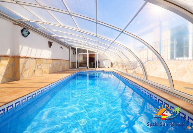 Villa in Maro - 1073 Villa Lormar