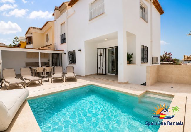 Villa in Nerja - 1071 Villa Orquidea