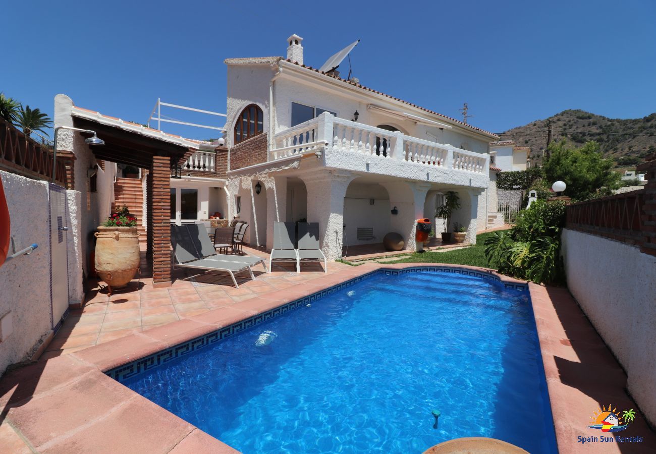 Villa in Nerja - 1089 Villa Ventolera
