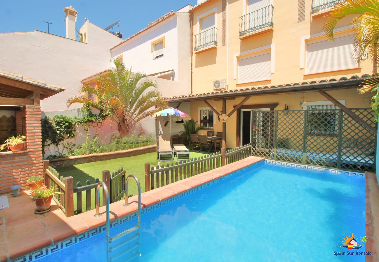 Villa in Nerja - 1096 Villa Mirto