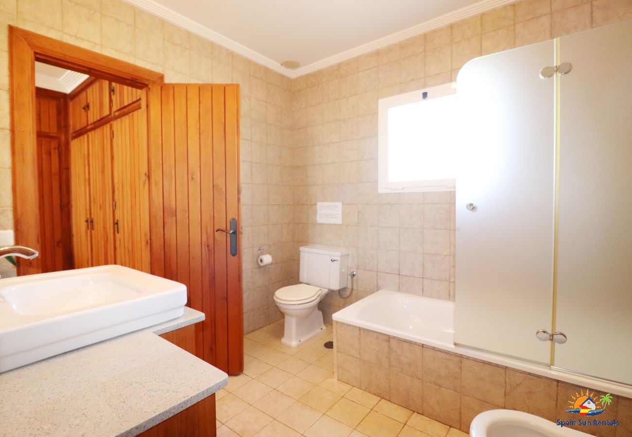 Villa in Nerja - 1096 Villa Mirto