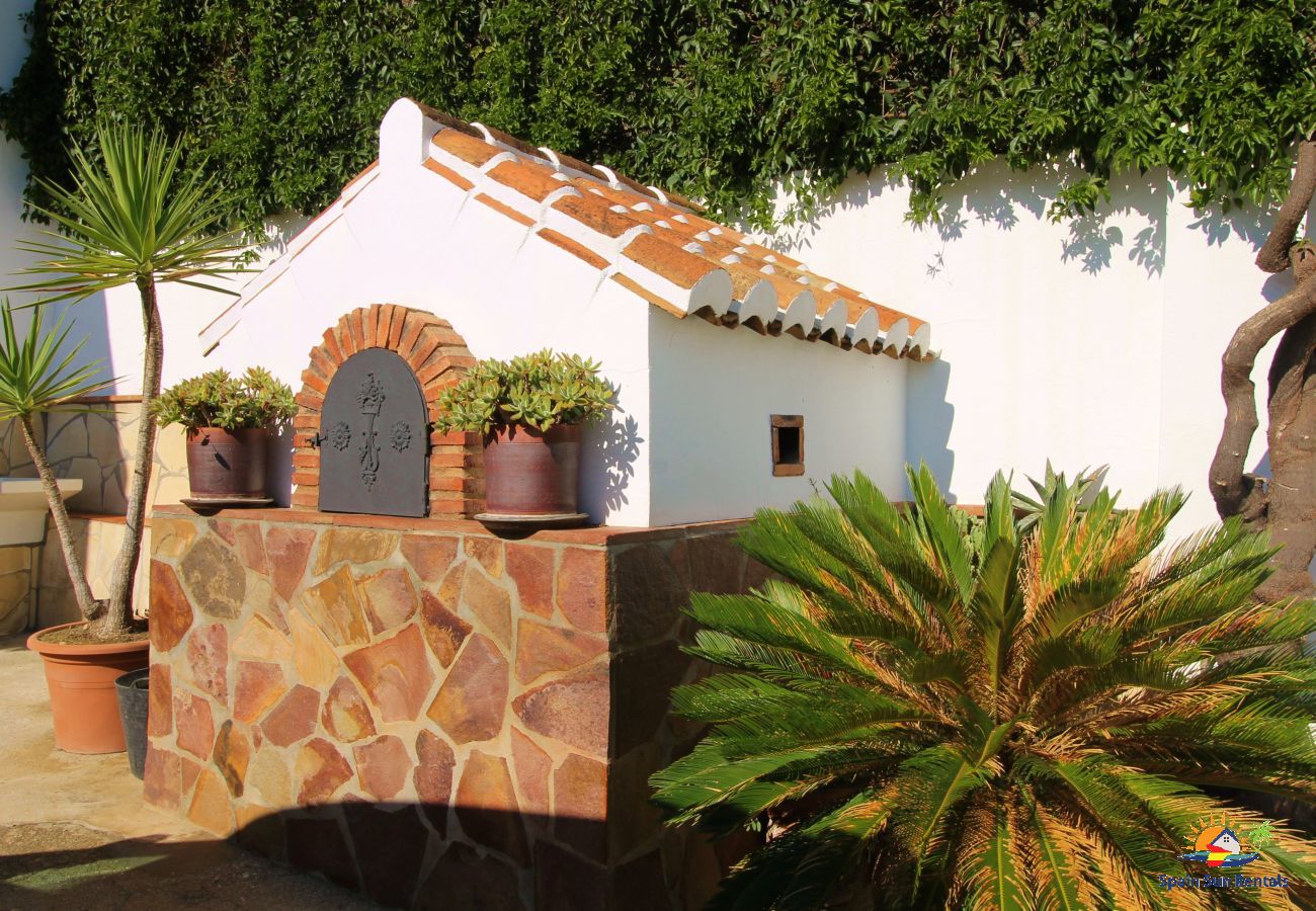 Villa in Nerja - 1037 Villa Alabarce