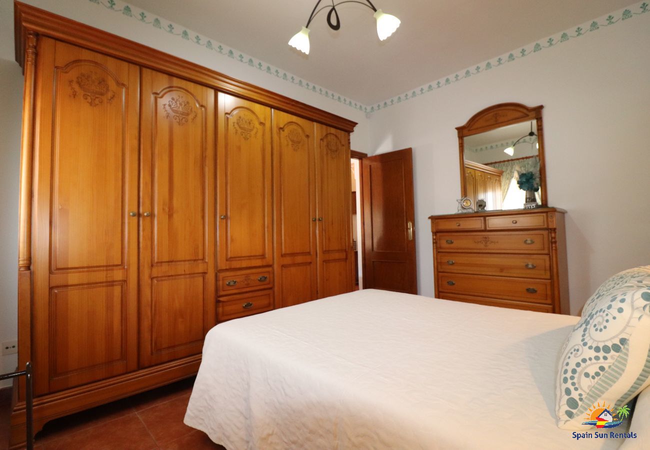 Villa in Nerja - 1037 Villa Alabarce
