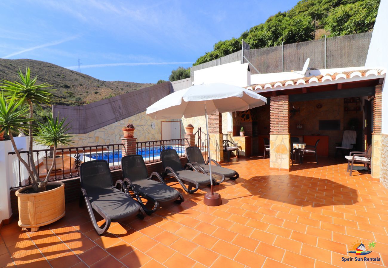 Villa in Nerja - 1037 Villa Alabarce