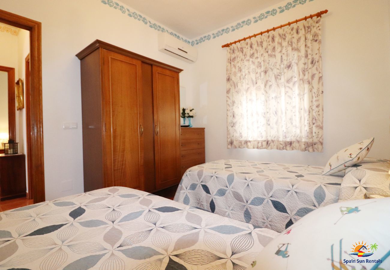 Villa in Nerja - 1037 Villa Alabarce