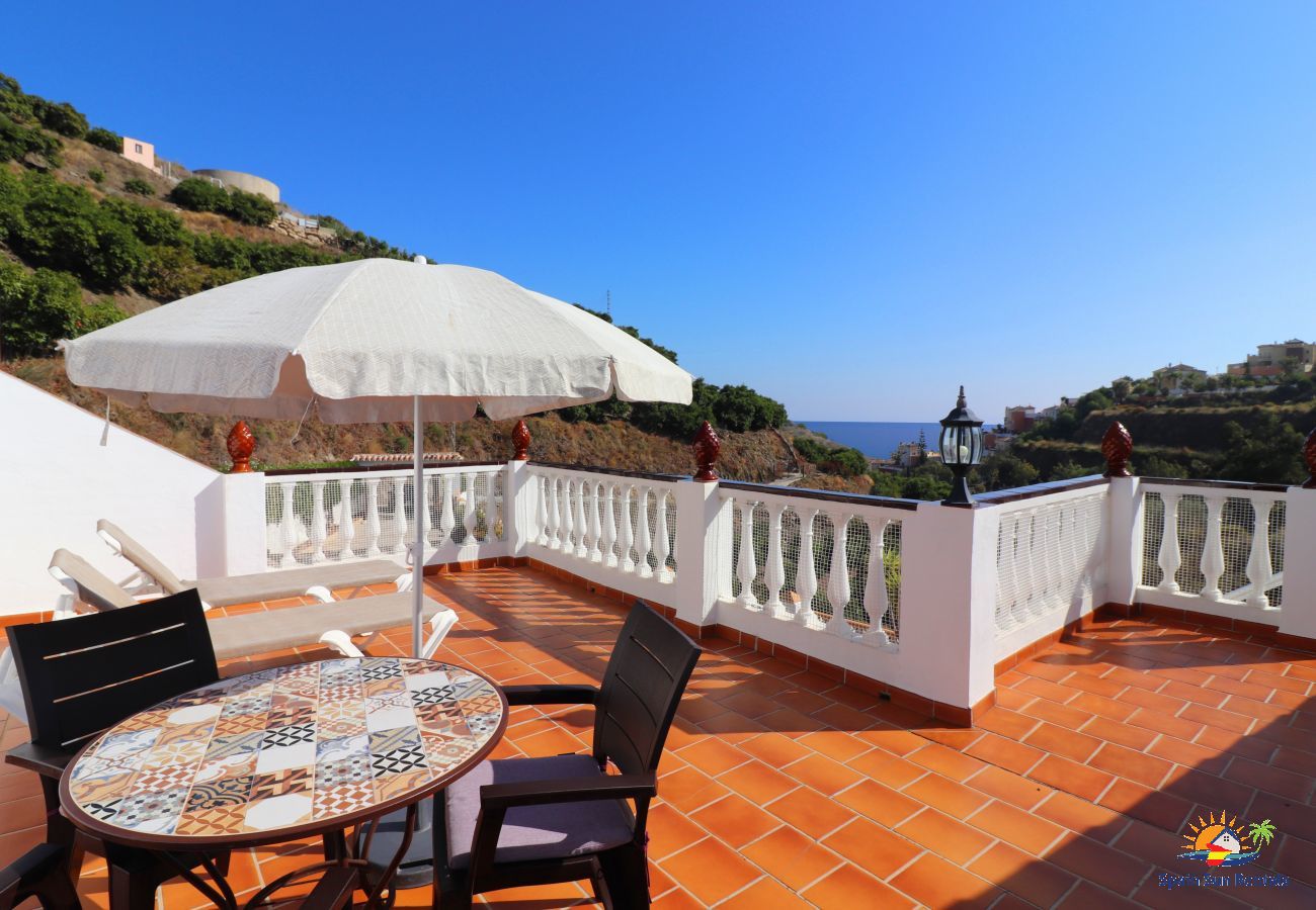 Villa in Nerja - 1037 Villa Alabarce