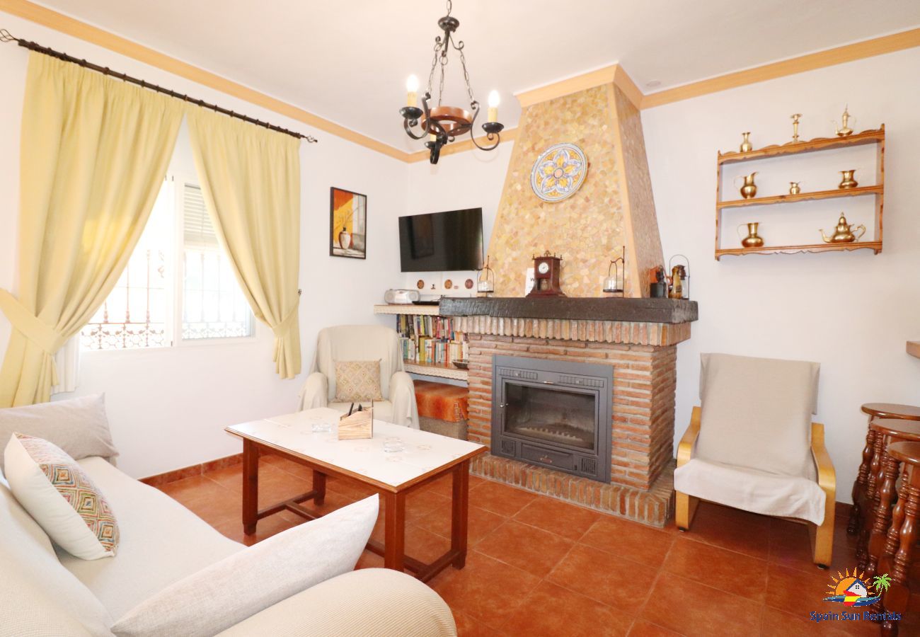 Villa in Nerja - 1037 Villa Alabarce