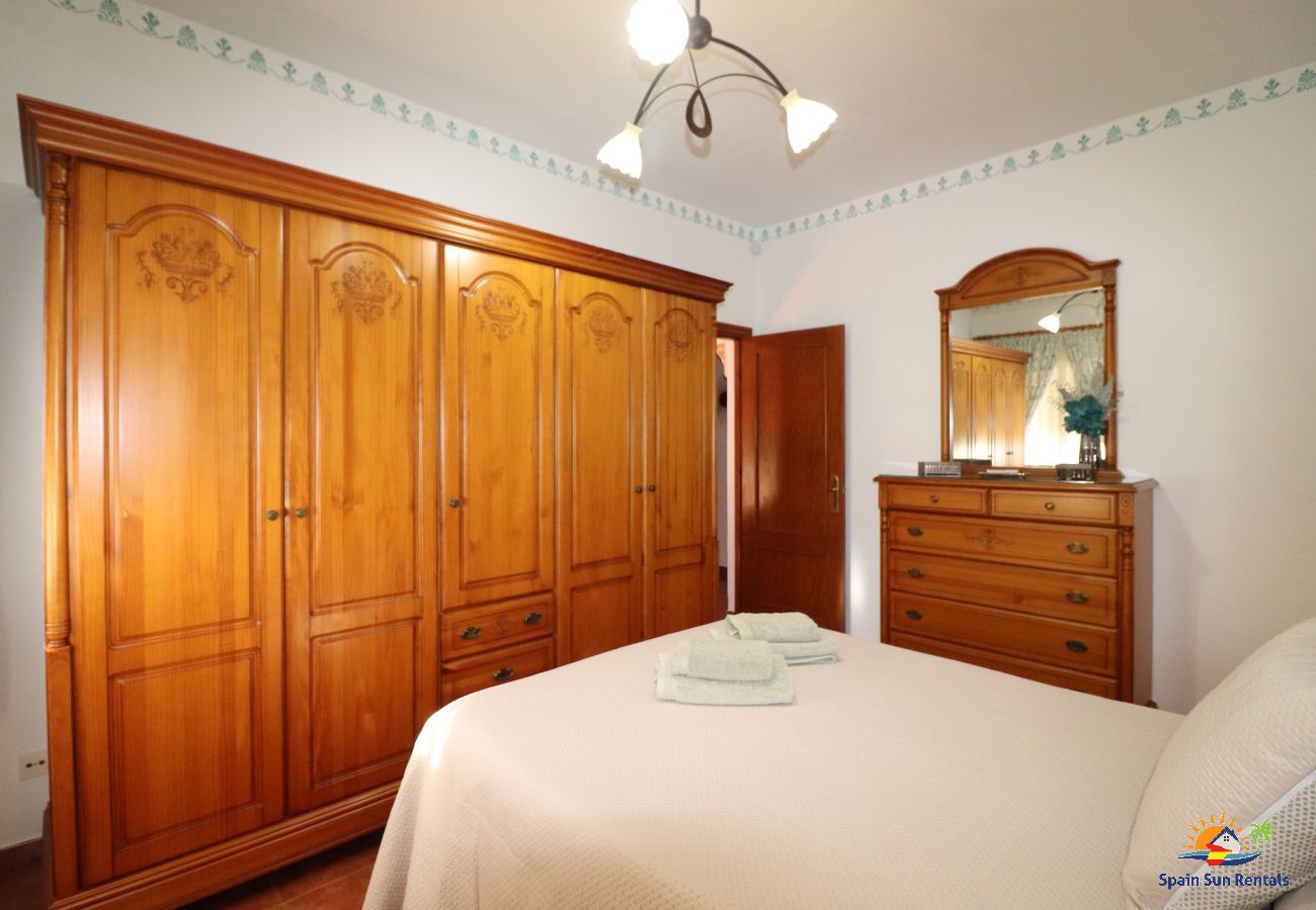 Villa in Nerja - 1037 Villa Alabarce