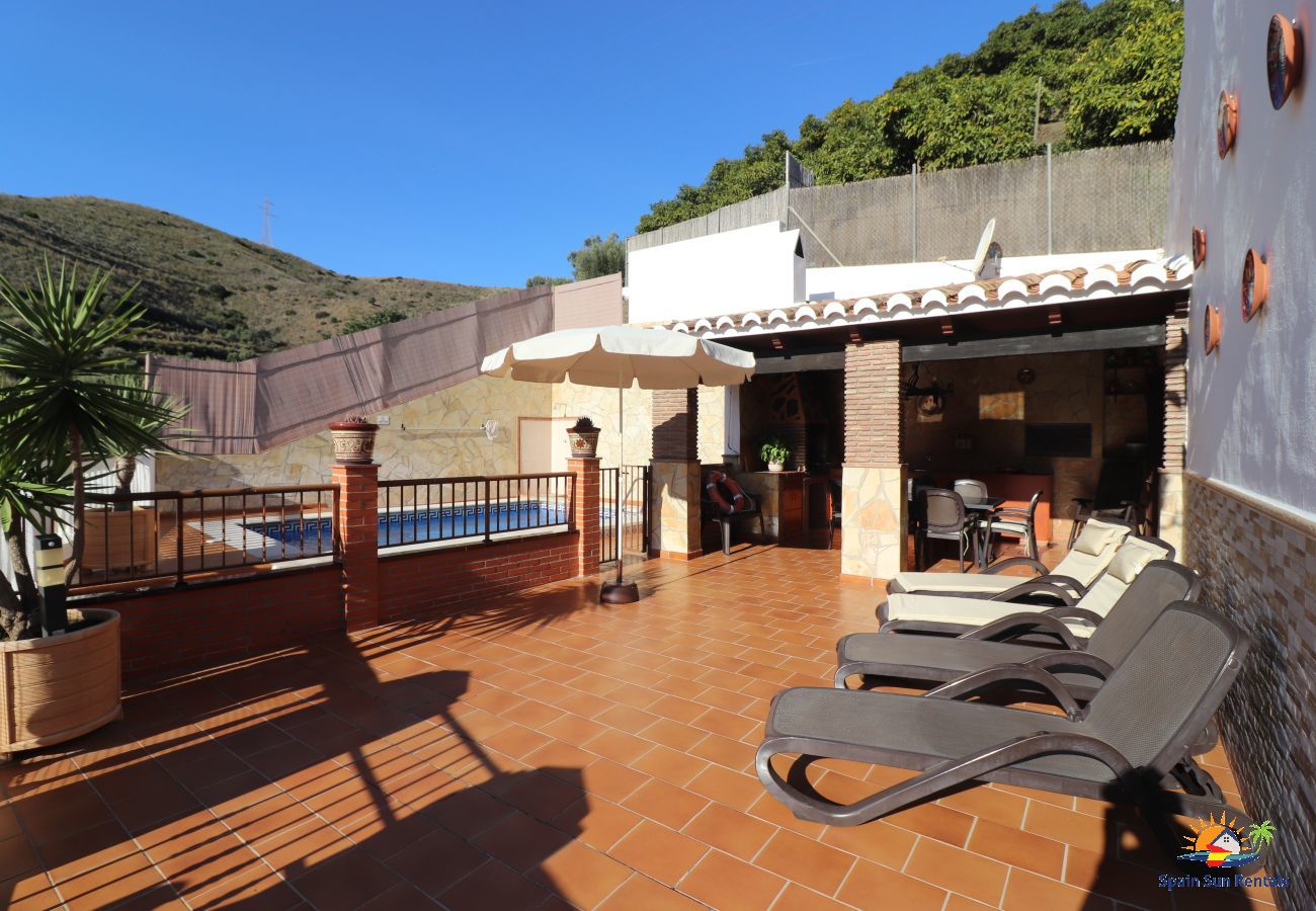 Villa in Nerja - 1037 Villa Alabarce