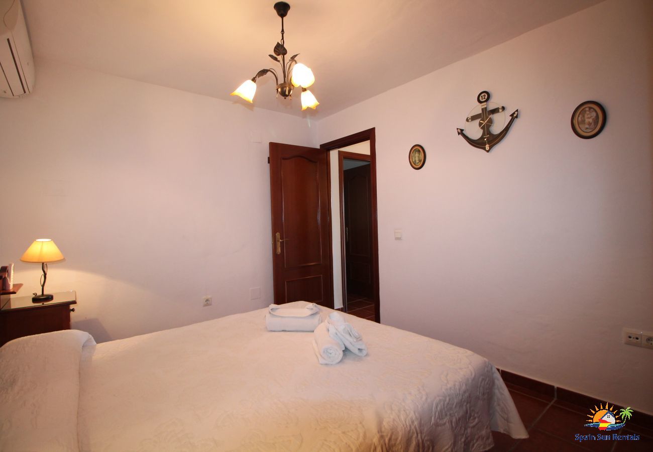 Villa in Nerja - 1041 Villa Puente Viejo