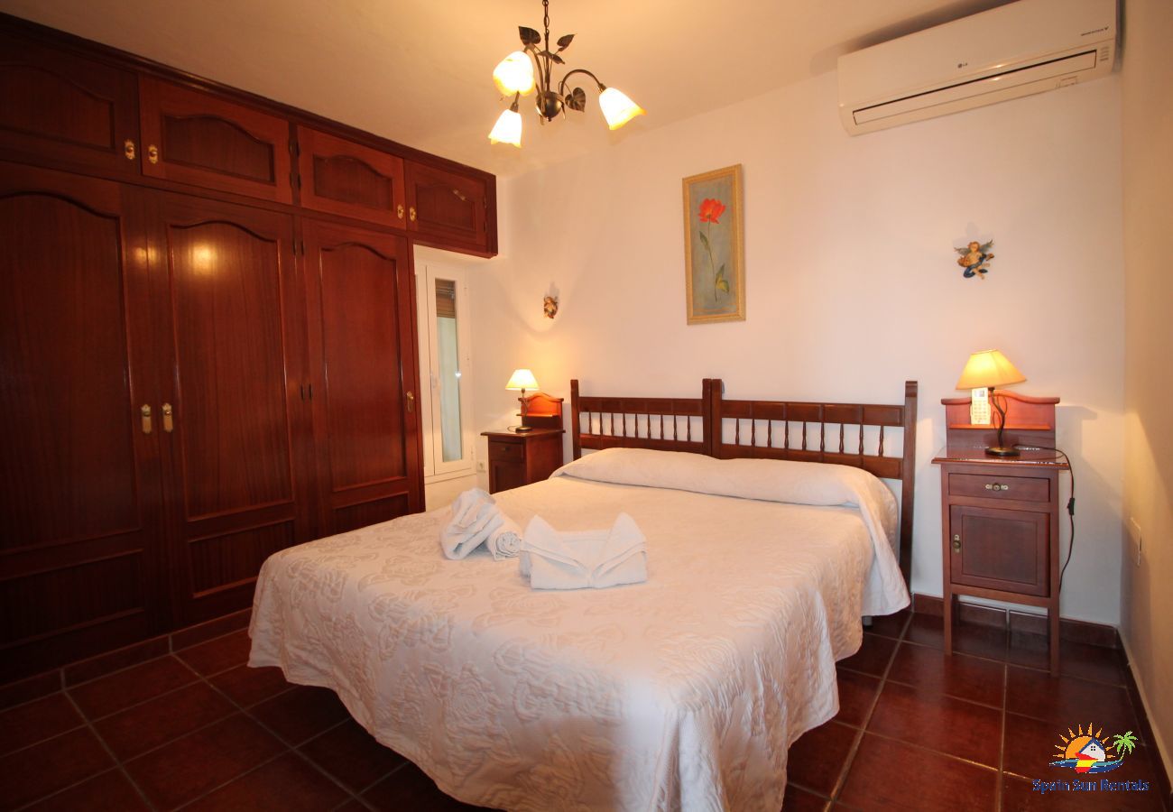 Villa in Nerja - 1041 Villa Puente Viejo