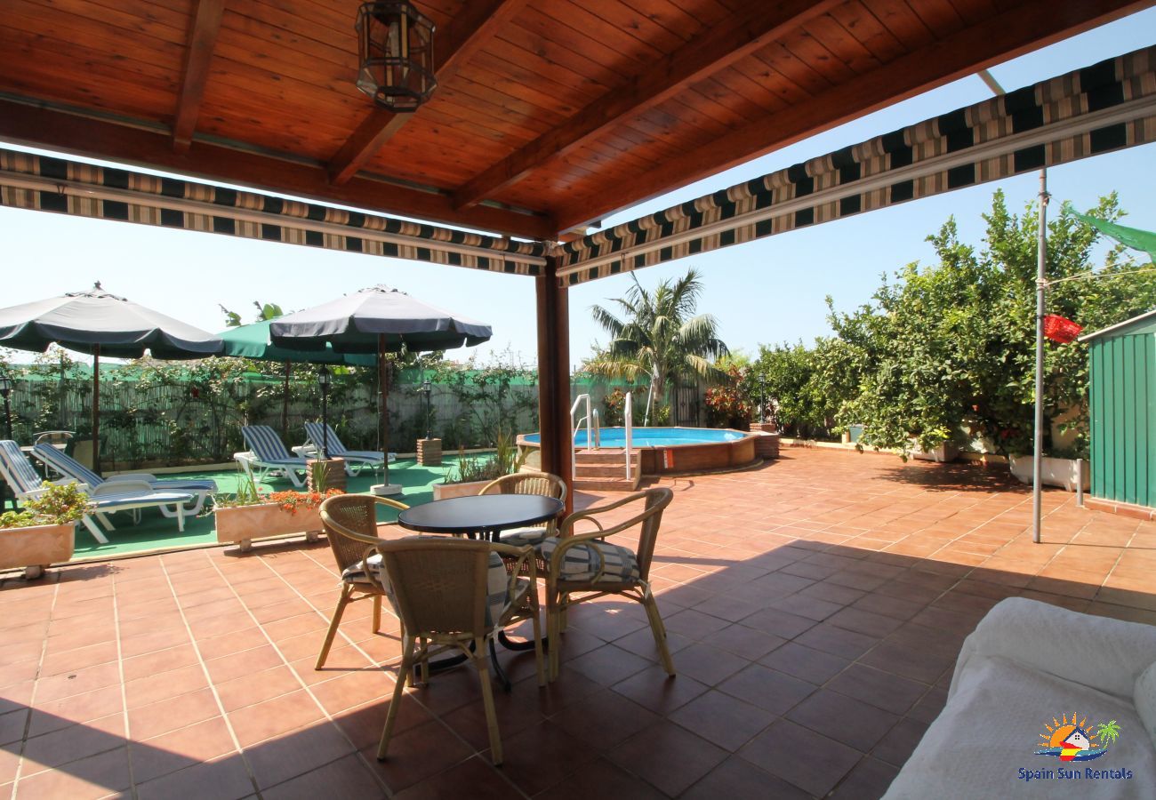 Villa in Nerja - 1041 Villa Puente Viejo