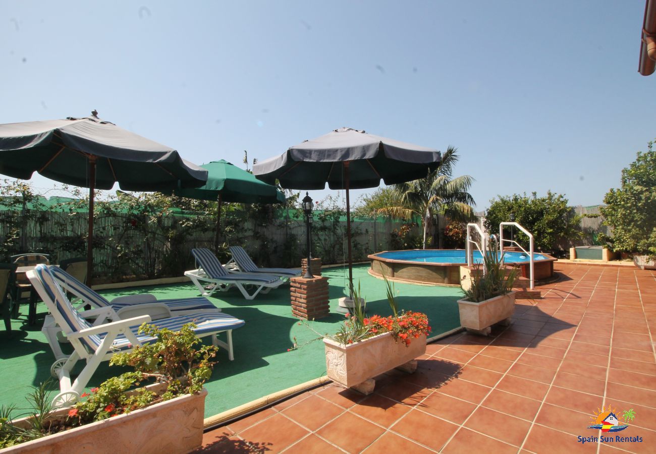 Villa in Nerja - 1041 Villa Puente Viejo