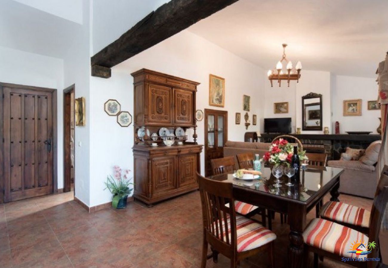 Villa in Nerja - 1103 Villa Maravillas
