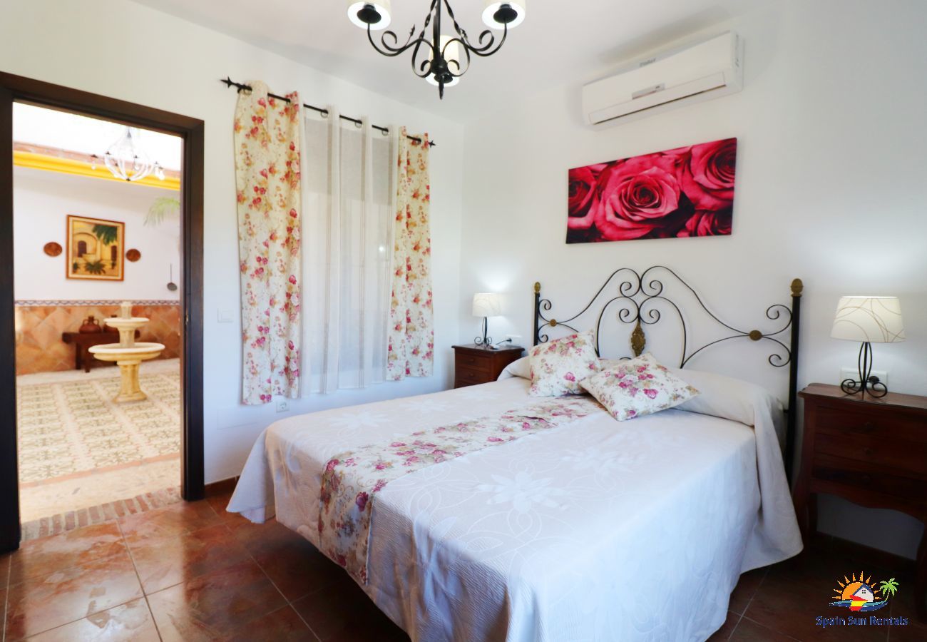 Villa in Nerja - 1103 Villa Maravillas