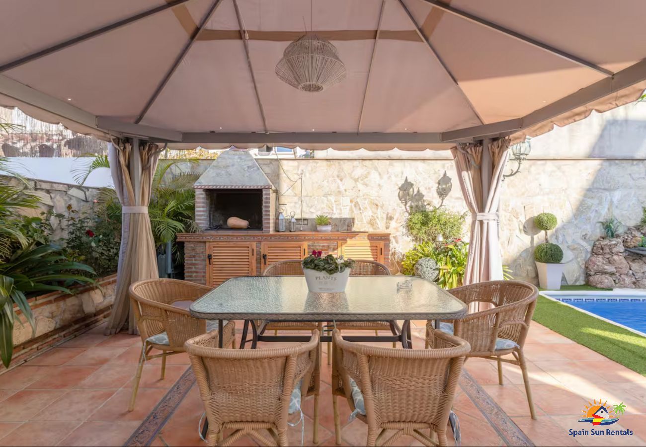 Villa in Nerja - 1057 Villa Maite