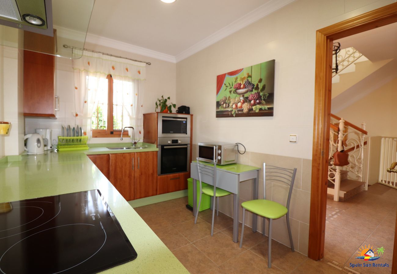 Villa in Nerja - 1171 Villa Lorena