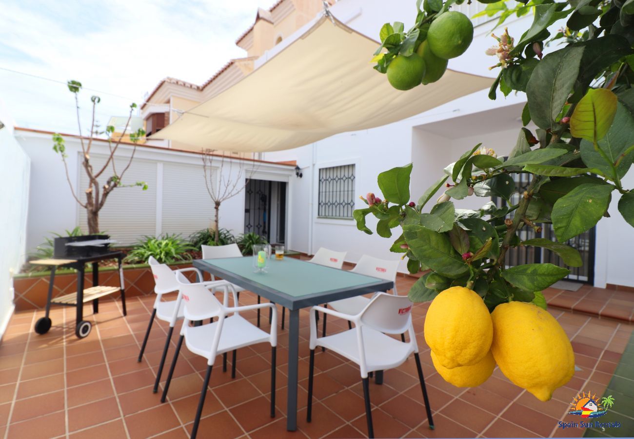 Villa in Nerja - 1071 Villa Orquidea