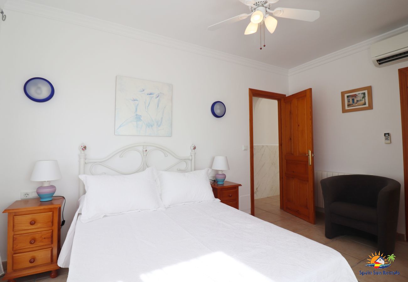 Villa in Maro - 1073 Villa Lormar