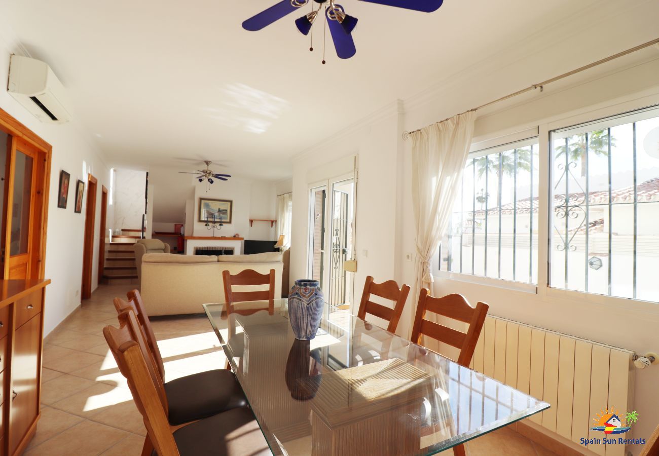 Villa in Maro - 1073 Villa Lormar