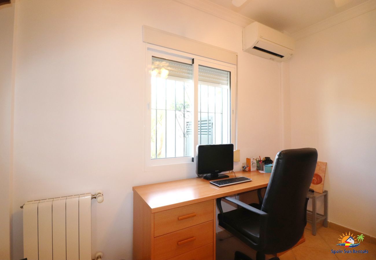 Villa in Maro - 1073 Villa Lormar