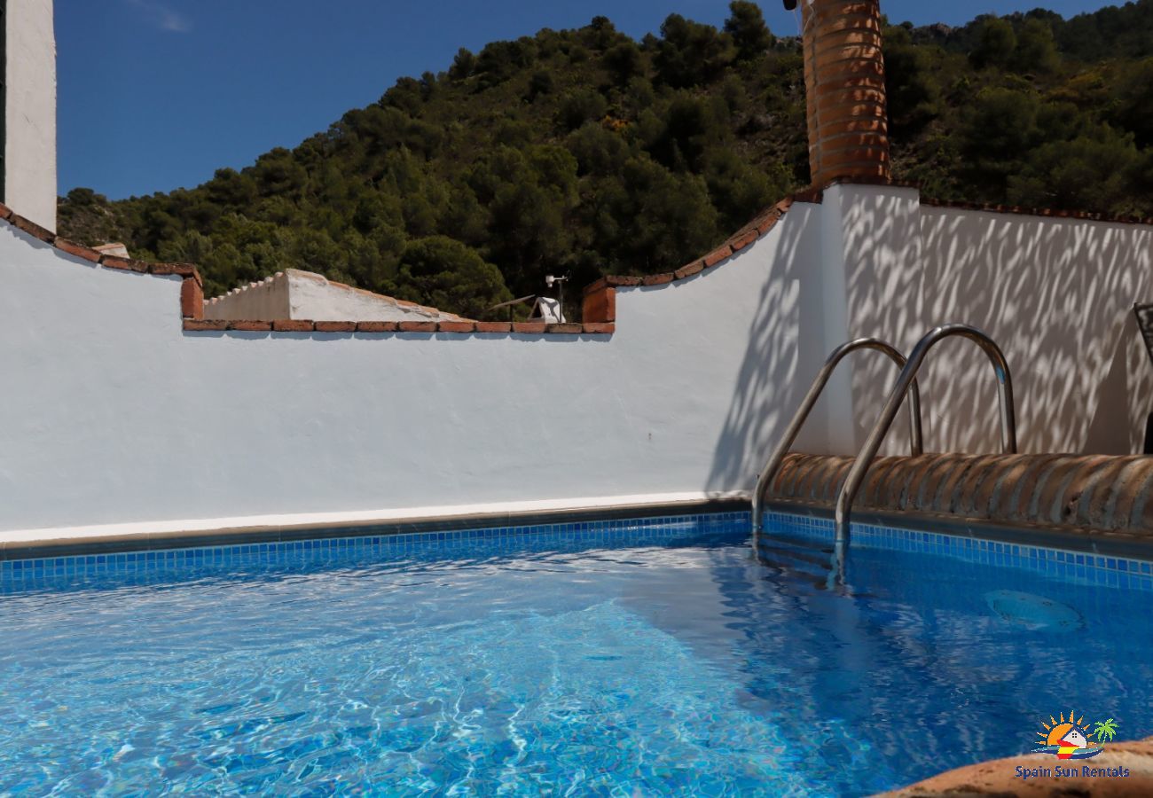 Cottage in Cómpeta - 1095 Casa Nido del Buho