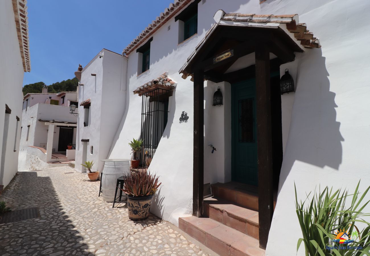 Cottage in Cómpeta - 1095 Casa Nido del Buho