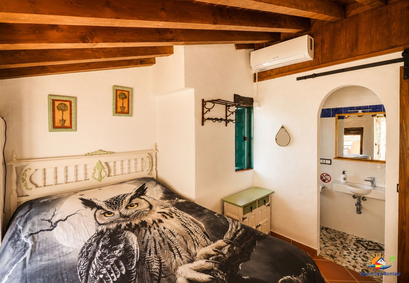 Cottage in Cómpeta - 1095 Casa Nido del Buho