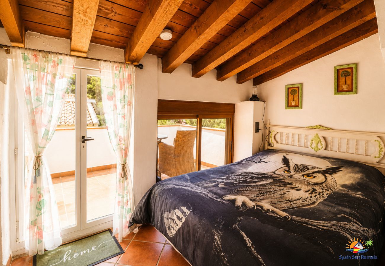 Cottage in Cómpeta - 1095 Casa Nido del Buho