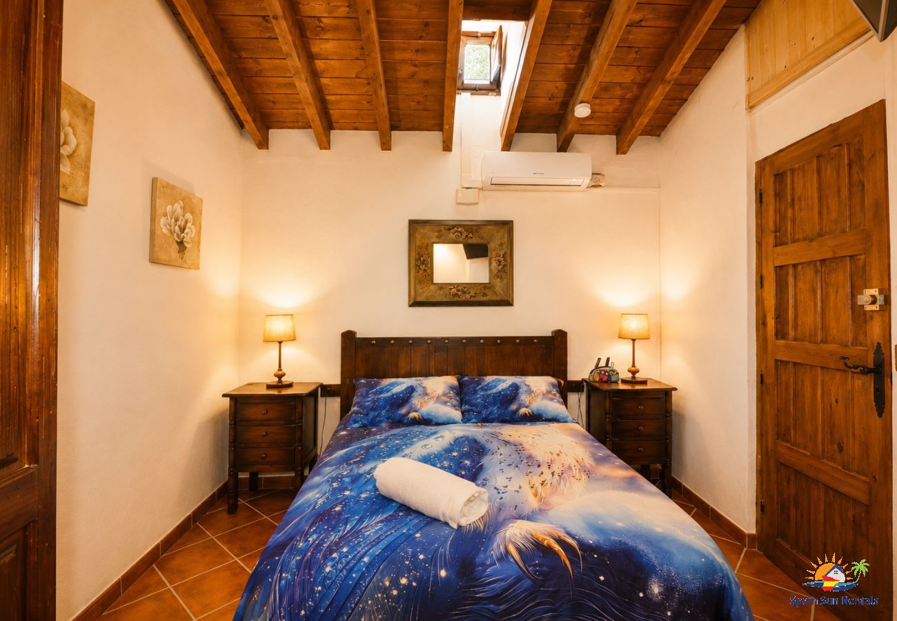 Cottage in Cómpeta - 1095 Casa Nido del Buho