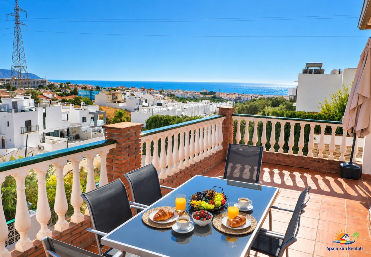 Villa in Nerja - 1024 Villa El Vallao